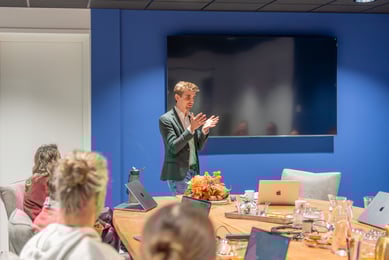 AI in je commerciële processen (praktisch & toepasbaar)